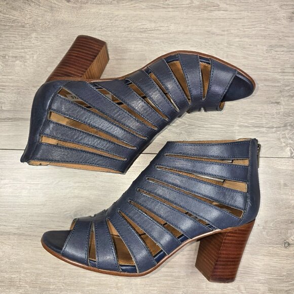 Steve Madden Leather Gladiator Sandals Sz 9B Navy Blue Block Heels Peep Toe - Picture 5 of 8